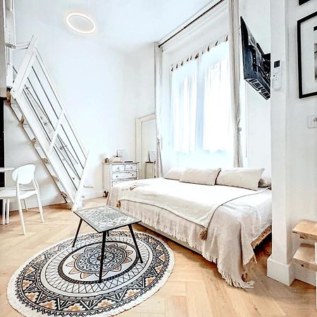 Mini Duplex 50M Du Vieux Port Apartment คานส์ ภายนอก รูปภาพ